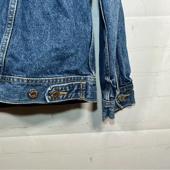 Old Navy Boyfriend Trucker Denim Jean Jacket Womens Size Large Blue - Picture 9 of 11